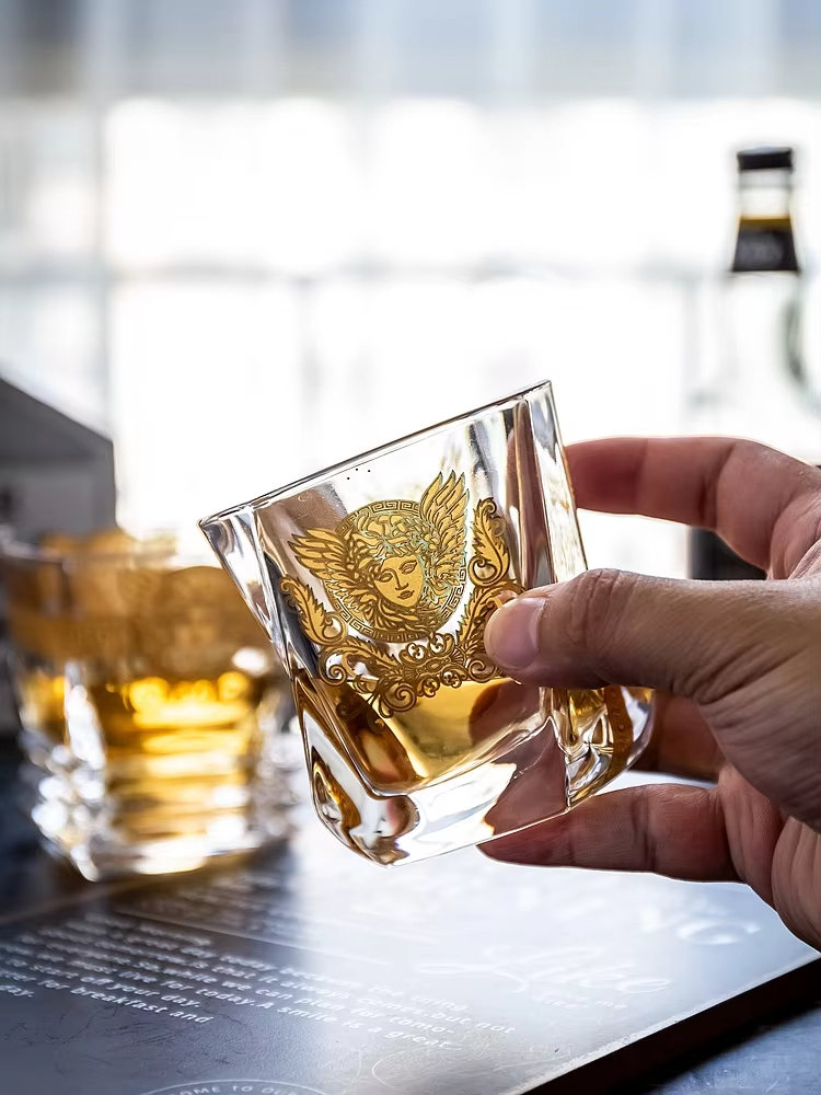 메두사 골드 헤드 페인트 위스키 유리 주류 와인 맥주  - Wine Beer And Liquor 리뷰 및 가격