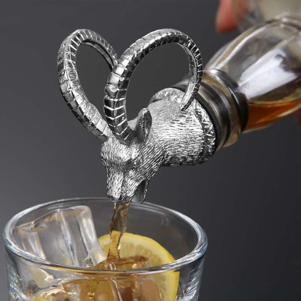 독특한 표범/사자/뿔양 헤드 와인 포어러 아연 합금 휴 - Wine Beer And Liquor 리뷰 및 가격